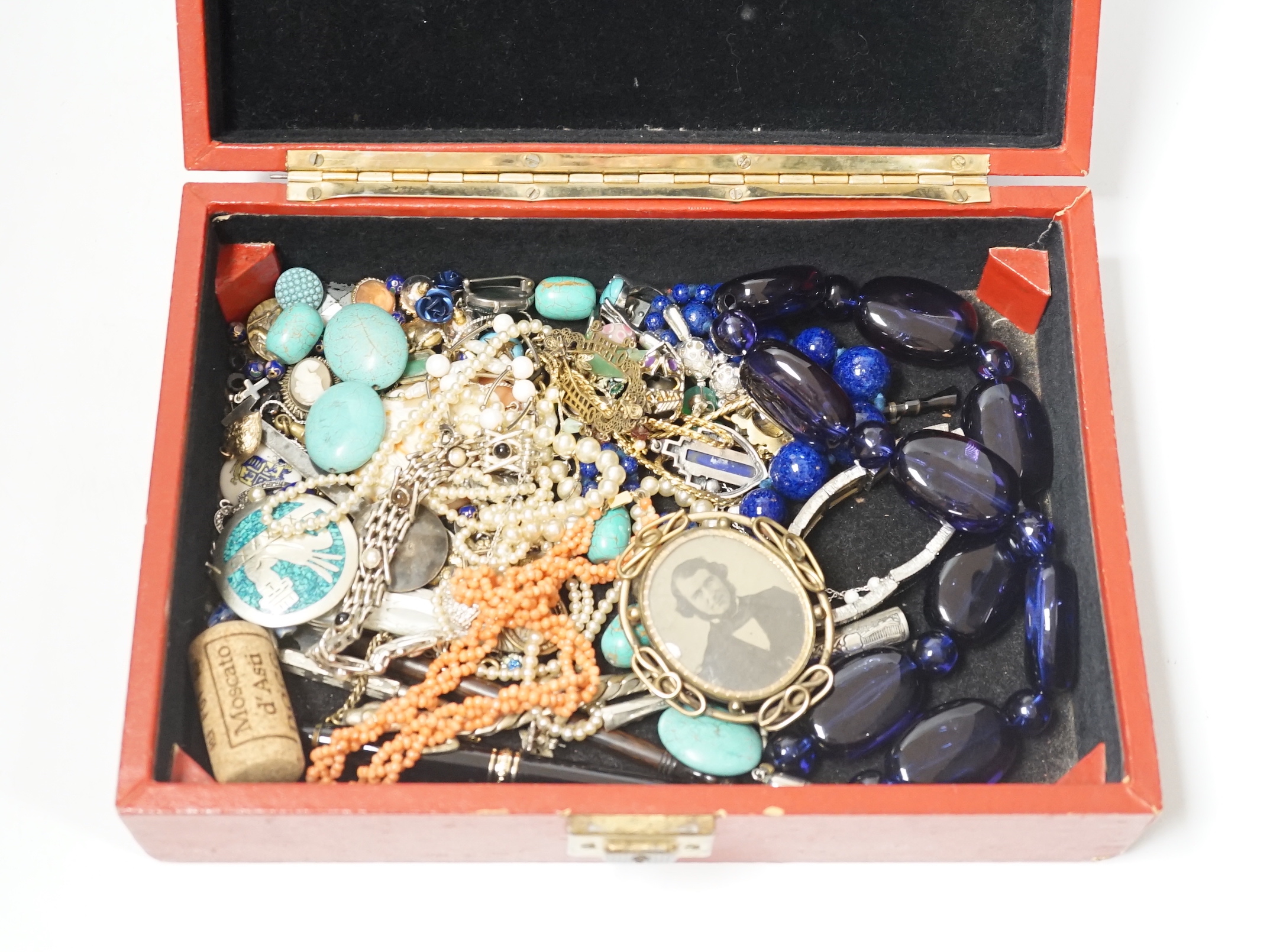 Assorted costume jewellery and other items including a 1970's 9ct gold and diamond chip set ring, mother of pearl handled silver fruit knife etc.